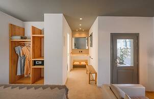 Lemon Suites Santorini