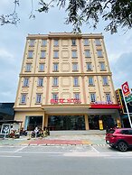Blitz Hotel Batam Centre