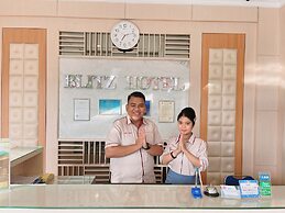 Blitz Hotel Batam Centre