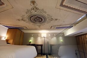 Paskunji Residence