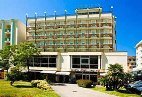 Cosmopol Hotel