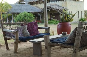 Pangani Cliffs Lodge