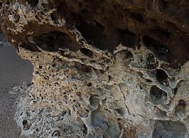 Pangani Cliffs Lodge