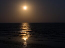 Pangani Cliffs Lodge