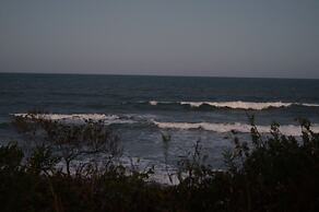 Pangani Cliffs Lodge