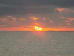 Pangani Cliffs Lodge