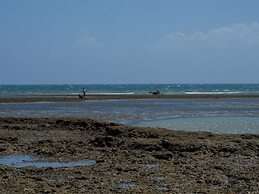 Pangani Cliffs Lodge