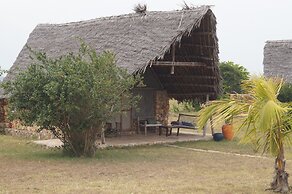 Pangani Cliffs Lodge
