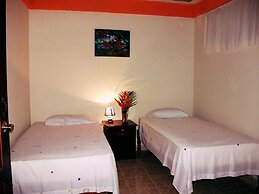 Hotel y Hostal Yaxkin Copan