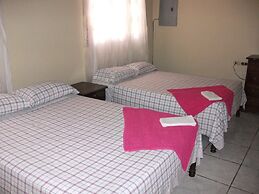Hotel y Hostal Yaxkin Copan