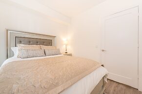 Toronto Rooms and Suites