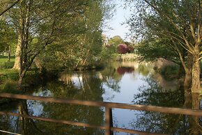 Villa l'Olivier, Chambre d'Hôtes Les Volets Bleus