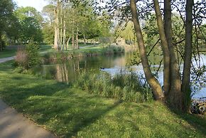 Villa l'Olivier, Chambre d'Hôtes Les Volets Bleus