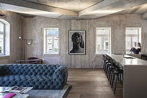 LEVEE Yehuda Halevi 16 Tel Aviv