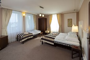 Pension Eden