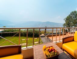 Cloud Mist Resort and Spa