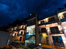 Cloud Mist Resort and Spa