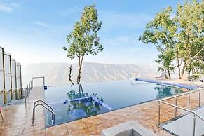 Cloud Mist Resort and Spa