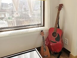 Cheese Guesthouse - Hostel