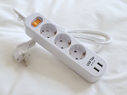 Cheese Guesthouse - Hostel