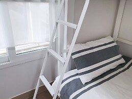 Cheese Guesthouse - Hostel