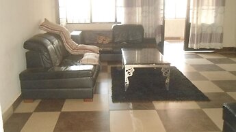 Airport luxury motel