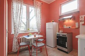 3 BDR Top Center Artistic Apartment - 115 m2