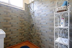 3 BDR Top Center Artistic Apartment - 115 m2