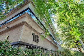 City Studio Near K'rd with WiFi