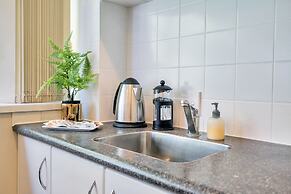 City Studio Near K'rd with WiFi