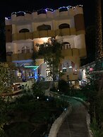 The Mango Guesthouse