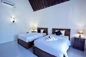 Kubu Artha Bungalow Nusa Penida