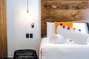 Distrito 88 - Adults only