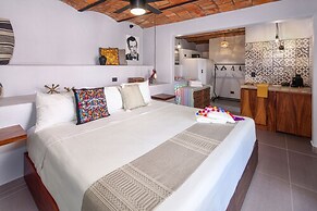 Distrito 88 - Adults only