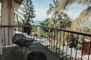 Distrito 88 - Adults only