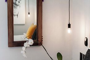 Distrito 88 - Adults only
