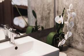 Distrito 88 - Adults only