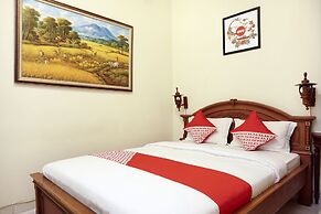OYO 465 Alam Citra Bed & Breakfast