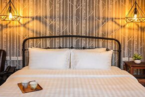 Hide and Seek Boutique Hometel