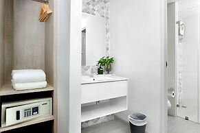 Hide and Seek Boutique Hometel