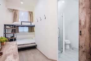 Hide and Seek Boutique Hometel