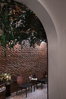 Hide and Seek Boutique Hometel