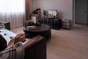 Hide and Seek Boutique Hometel