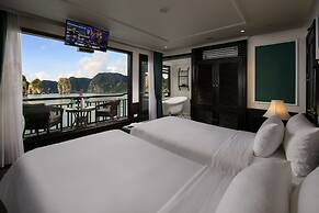 Genesis Regal Cruise