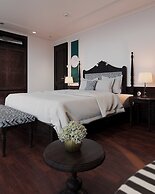 Genesis Regal Cruise