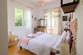 Nikos Panagiotareas House