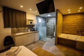 G38 Rental Apartment Building