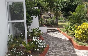 Le Recif Guest House