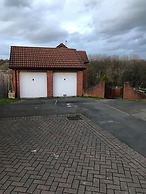 3 Bedroom Holiday Home With River Views