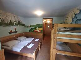 Hostel pod Vologom